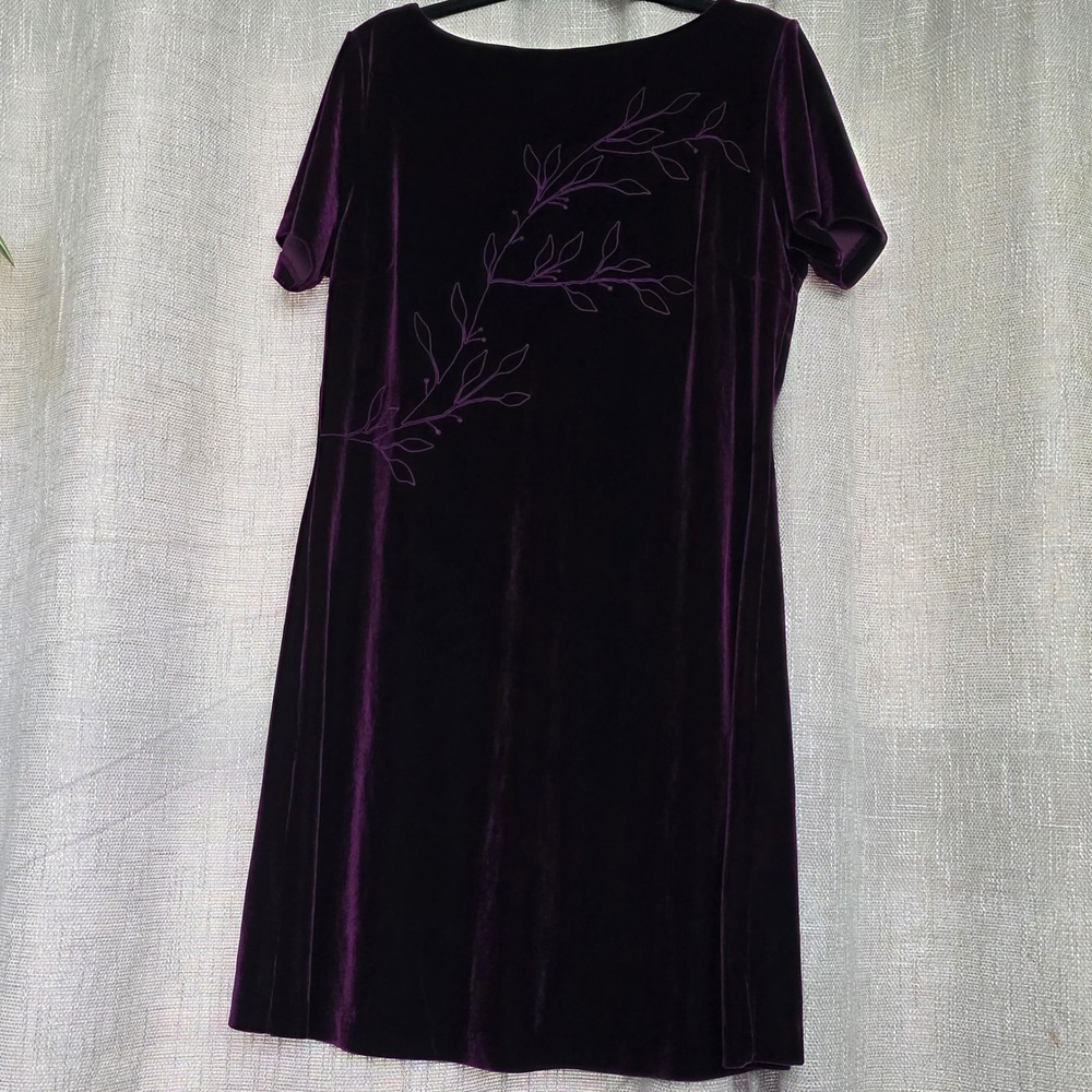 Vintage 90s Sarah Chapman Purple Velvet Floral Embroidered Sheath Dress XL Midi